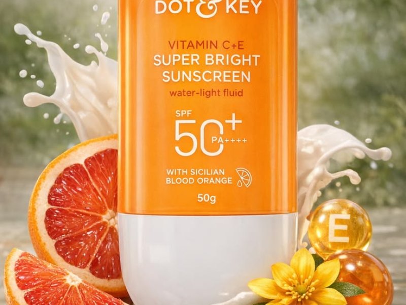 Dot & Key Vitamin C + E Super Bright Sunscreen SPF 50+ PA++++ with Sicilian Blood Orange